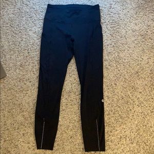 black lululemon leggings that are super soft!!